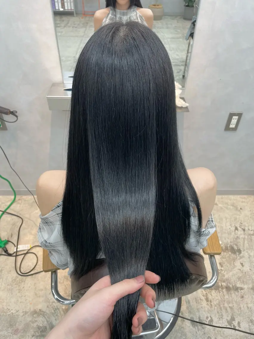 ロング カラー ヘアカラー 竹森 鈴乃のヘアスタイル