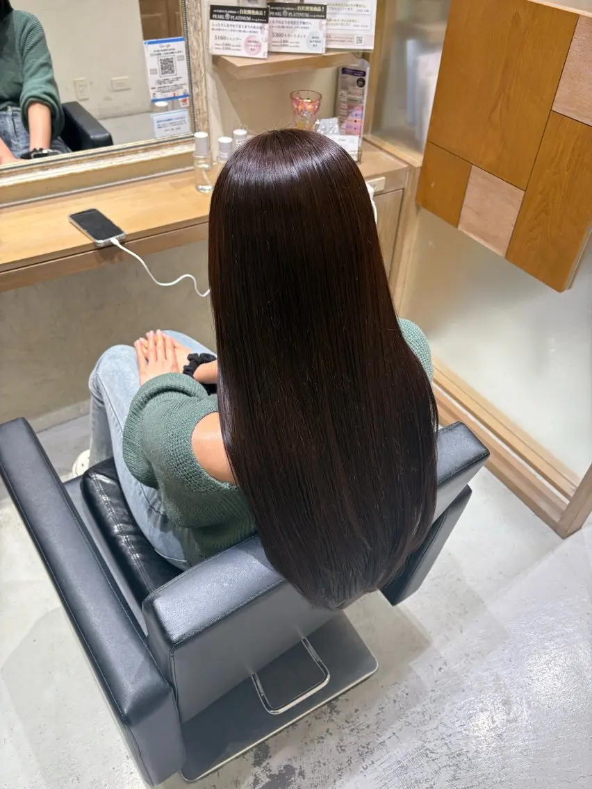 ロング カラー ヘアカラー 井上 慈温のヘアスタイル
