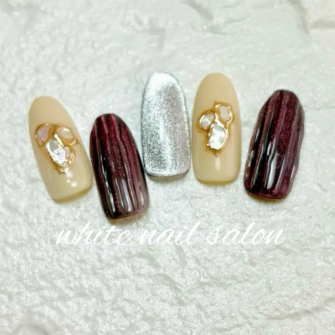ネイル ホワイト ハンドネイル white nail salonのネイルデザイン
