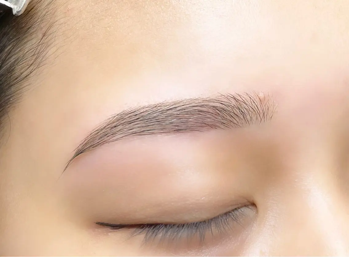 アイブロウ eyesalon Linoの眉毛・アイブロウイメージ