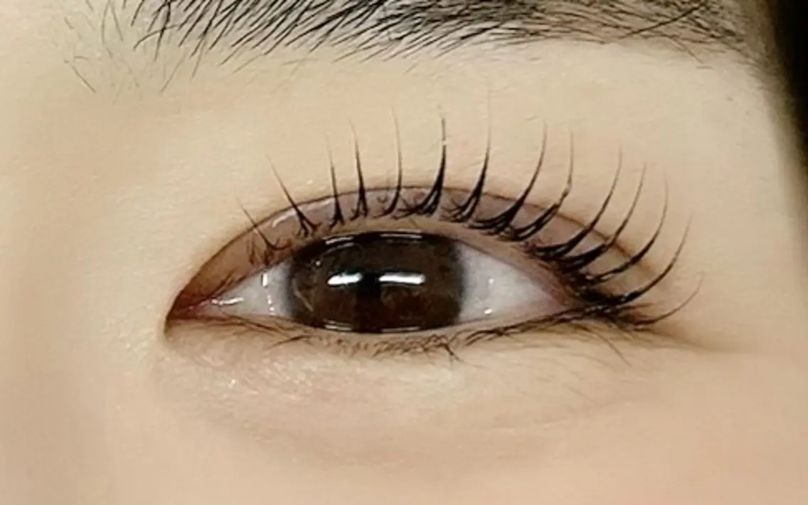 parisienne lash lift✧｡:*パリジェンヌ・まつ毛パーマ✦アイシャンプー&コーティング付の写真