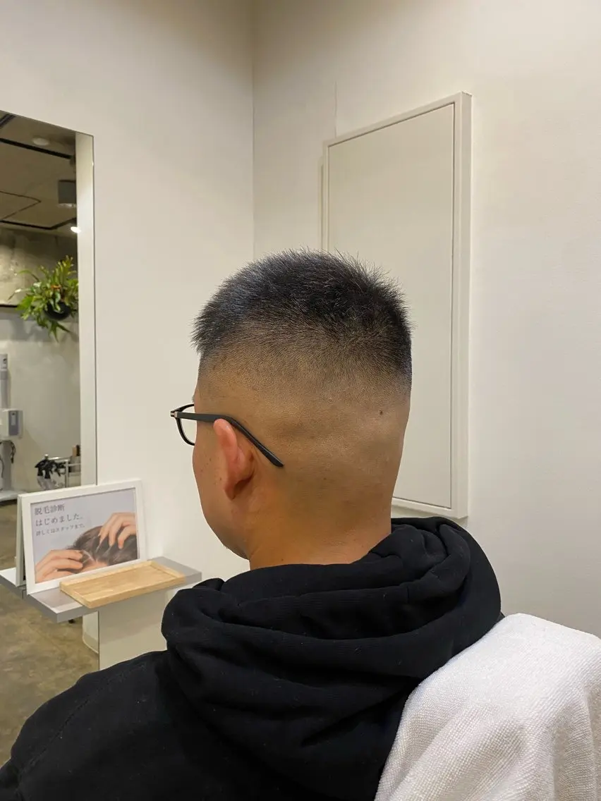 ショート メンズ 💈メンズカット 中野💈志賀 隼樹のヘアスタイル