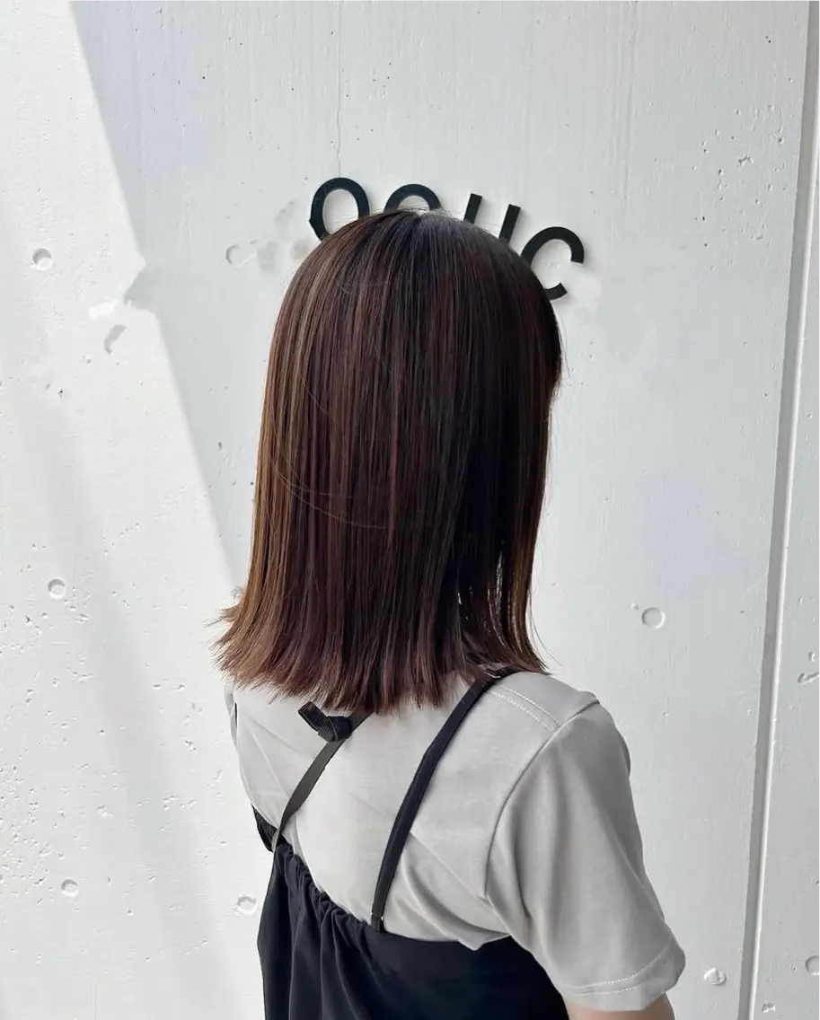 ミディアム アニモ三郷 松枝のヘアスタイル