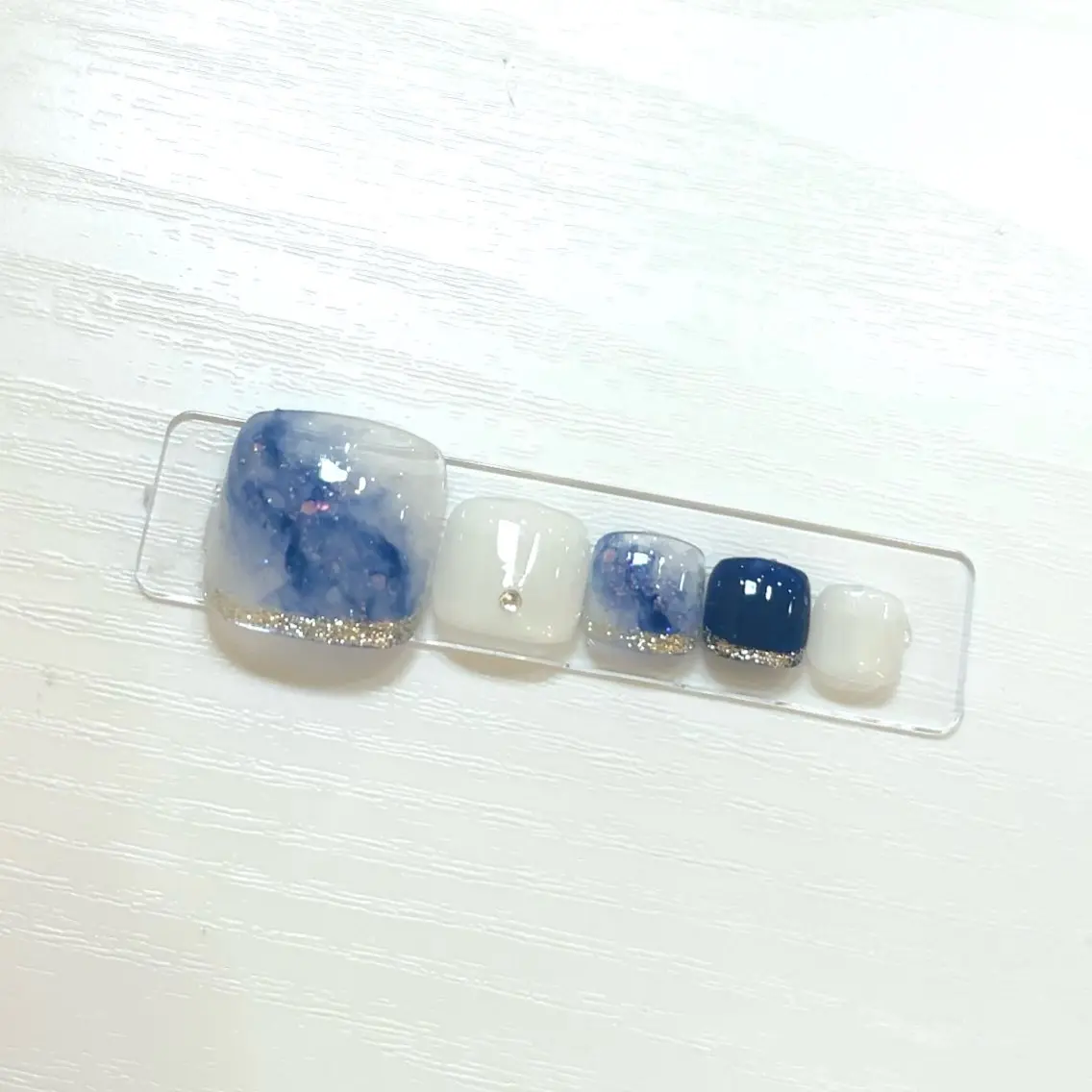 ネイル 大理石ネイル(マーブル) フットネイル Airis nailのネイルデザイン