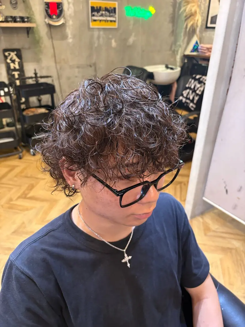 パーマ メンズ パーマ MIRAI エクステ/編み込みのヘアスタイル
