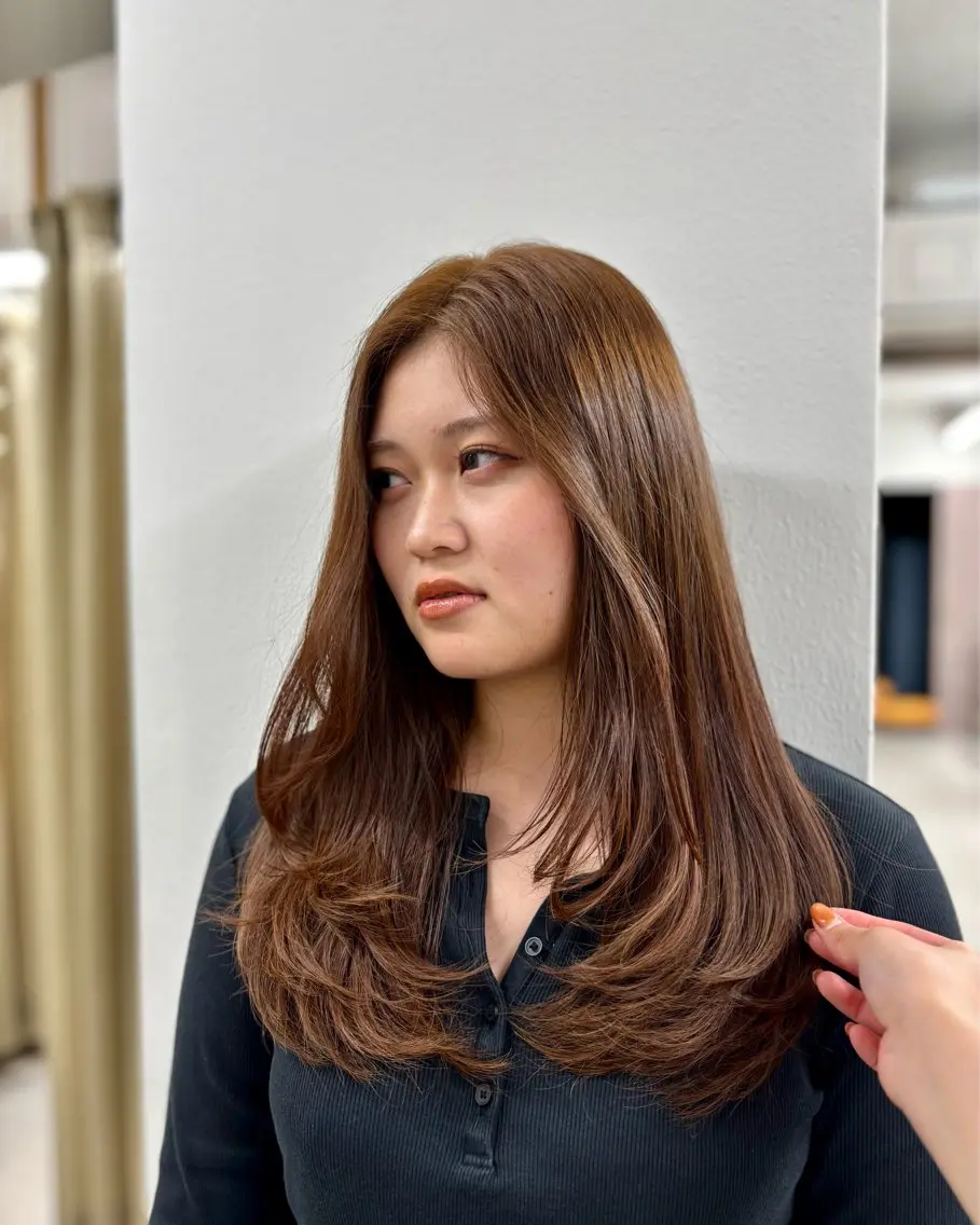ロング レイヤーカット カット トリートメント SLASHスラッシュ 辻村  彩華のヘアスタイル