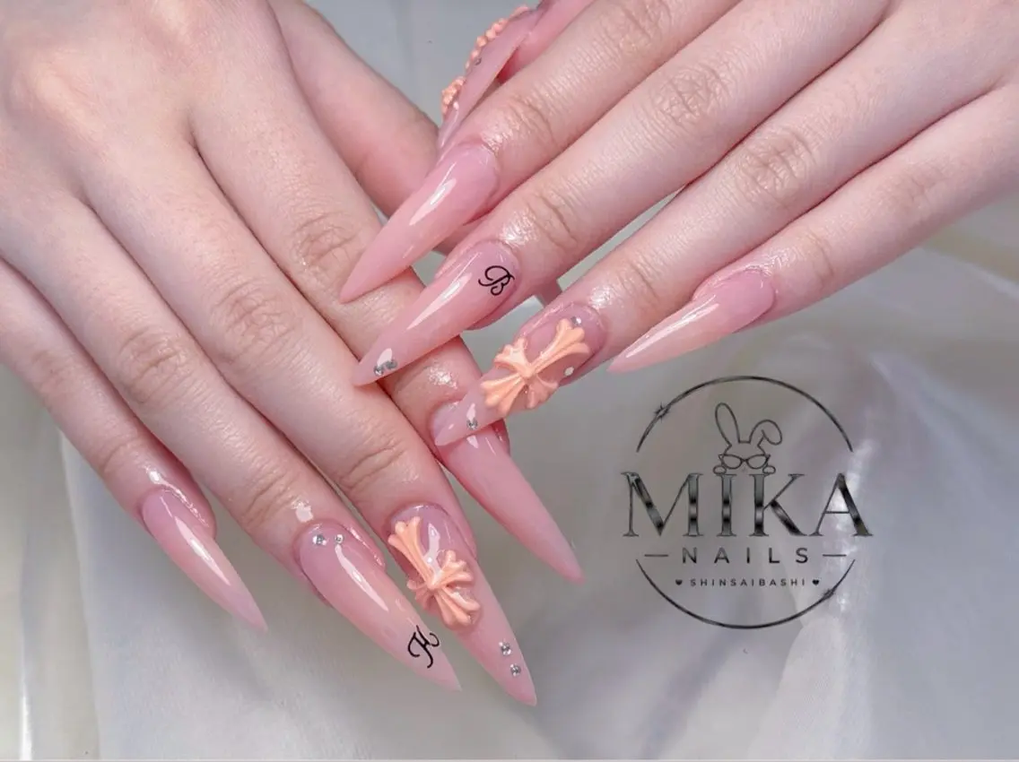 ネイル Genie Mika Nailsのネイルデザイン