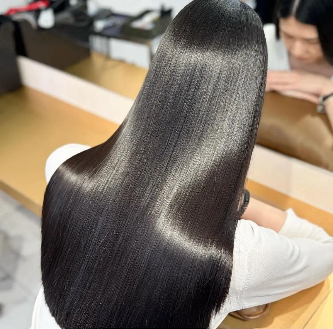 美髪カラー🩵高級トリートメント3種+カットの写真