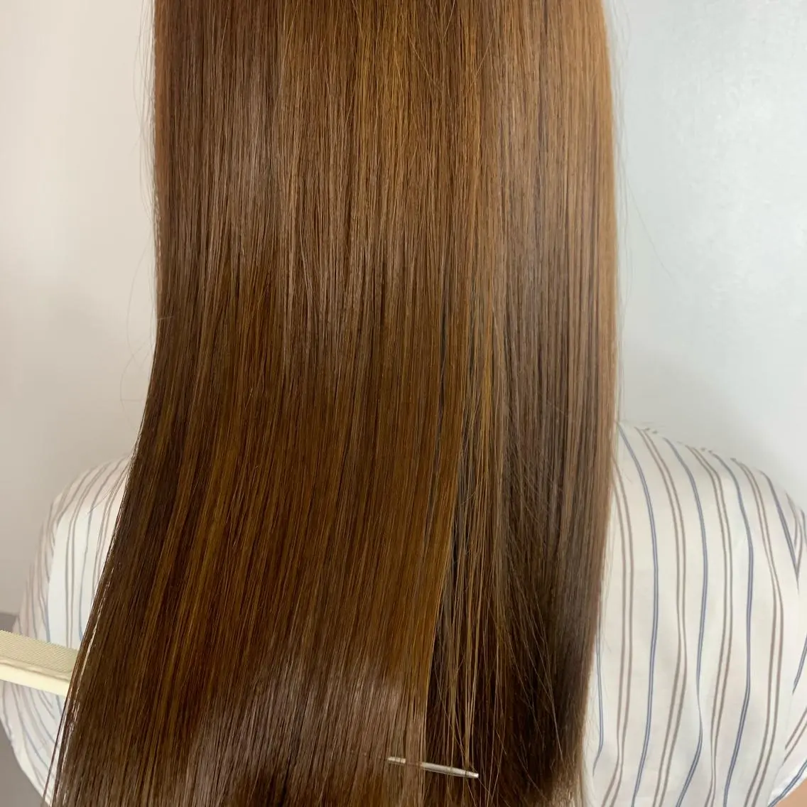 ロング カラー ブリーチ トリートメント トップ スタイリストのヘアスタイル