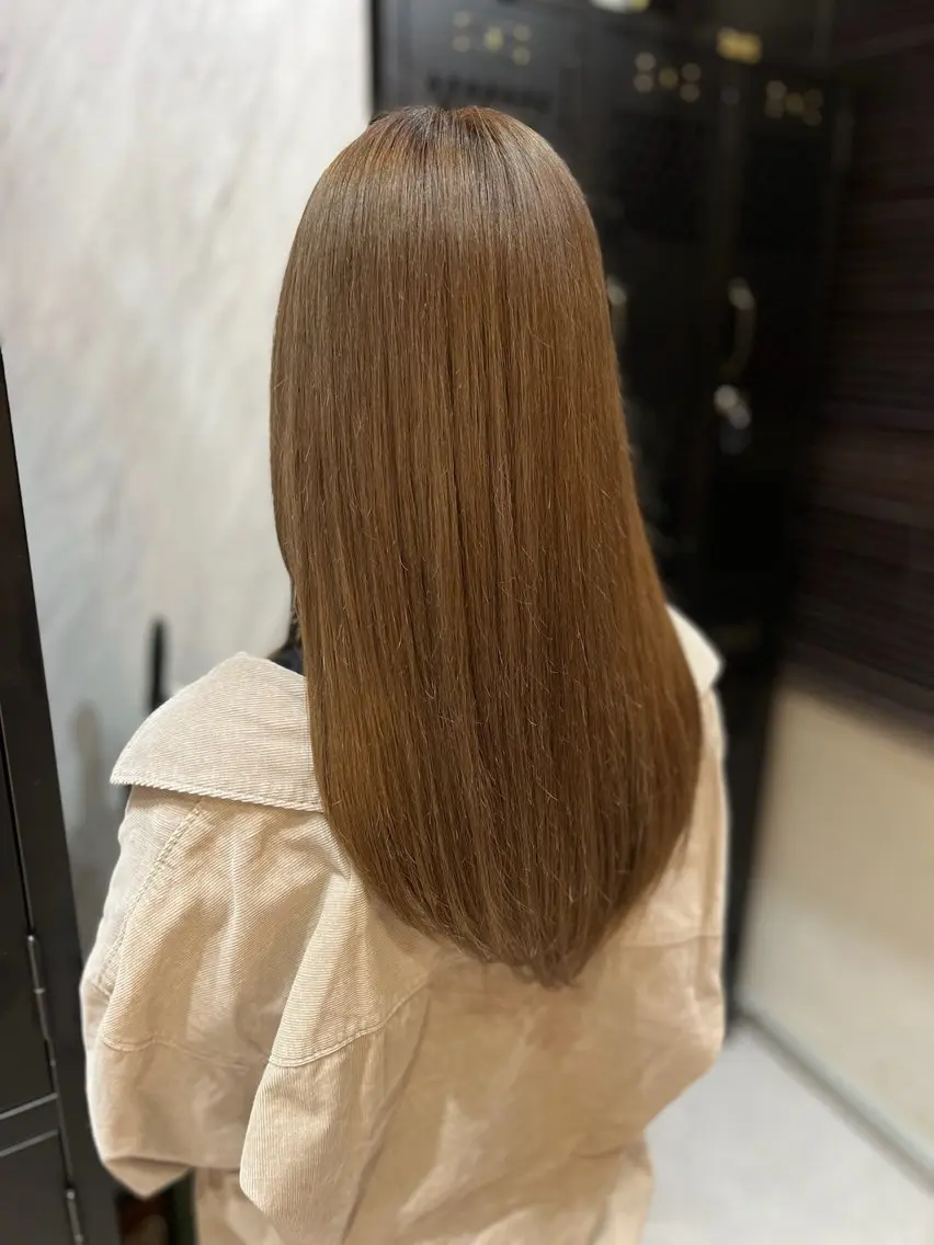 セミロング カラー ヘアカラー 最高級艶髪カラー🥇 青木宏太のヘアスタイル