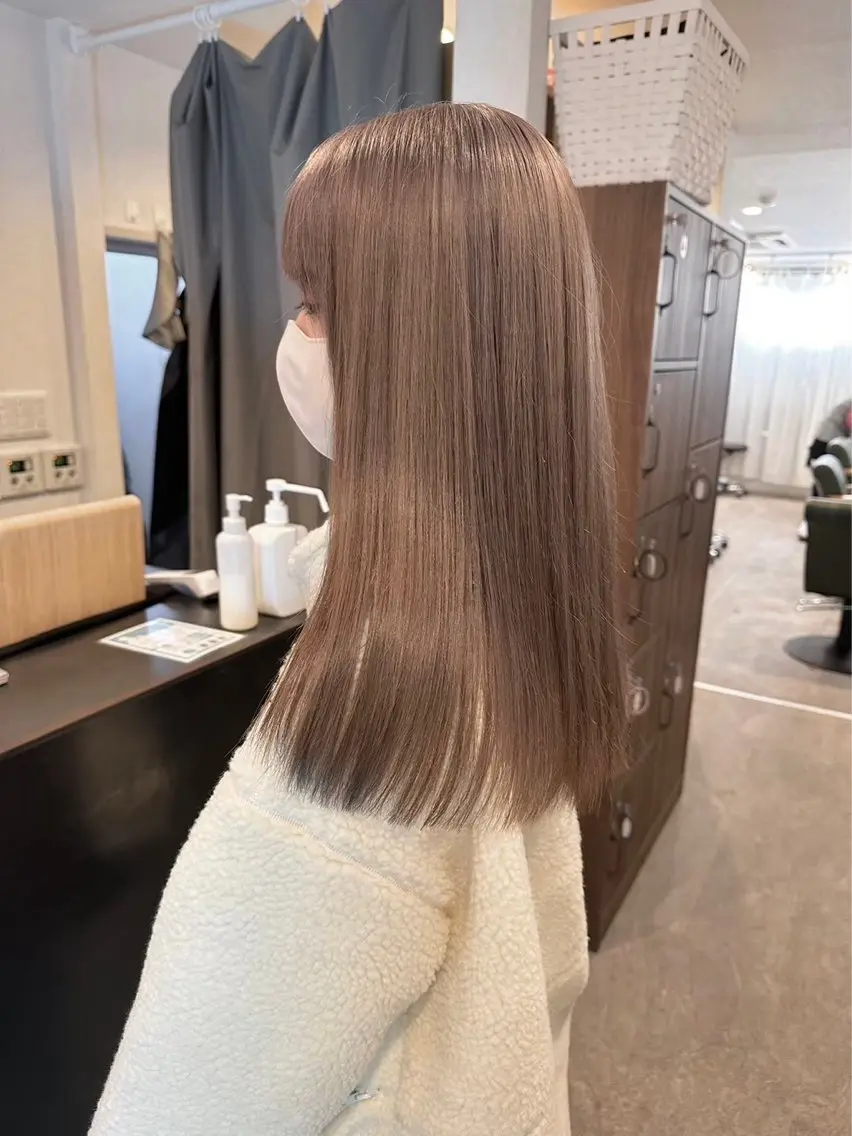 ロング カット ヘアカラー 脇田 志穂のヘアスタイル