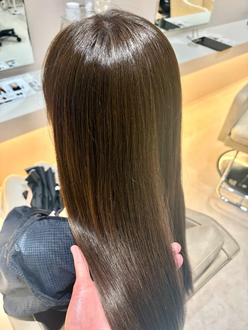 カラー 🥨伊藤みやこ🥨 カットモデル🌈のヘアスタイル
