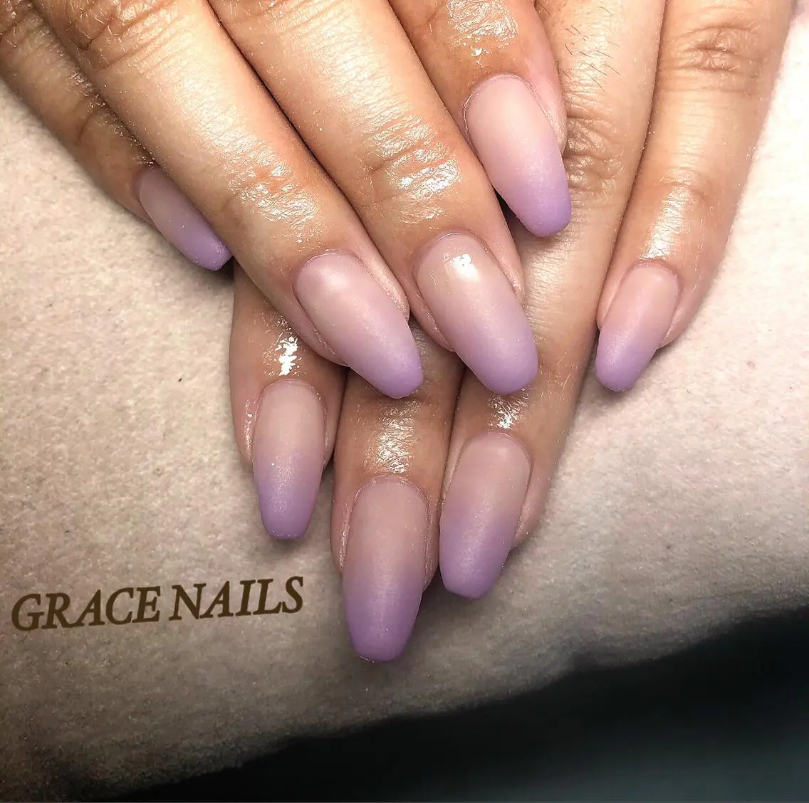 ネイル ハンドネイル フットネイル GRACE NAILSのネイルデザイン