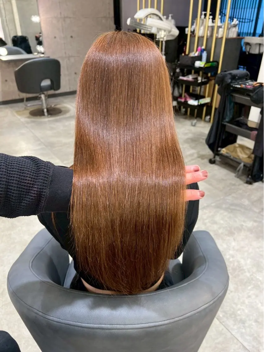 セミロング 髪質改善 Noe心斎橋店のヘアスタイル