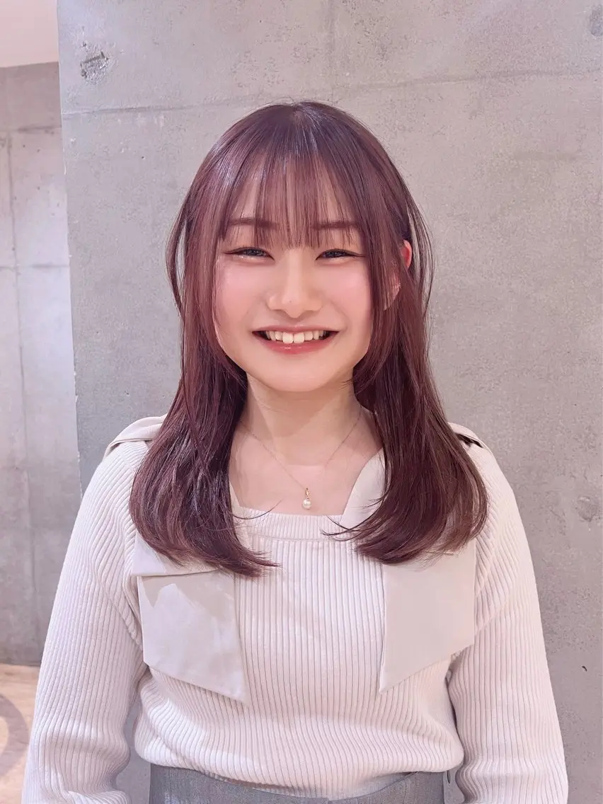 セミロング カラー 小顔ショート🌿 Say.石川葵のヘアスタイル