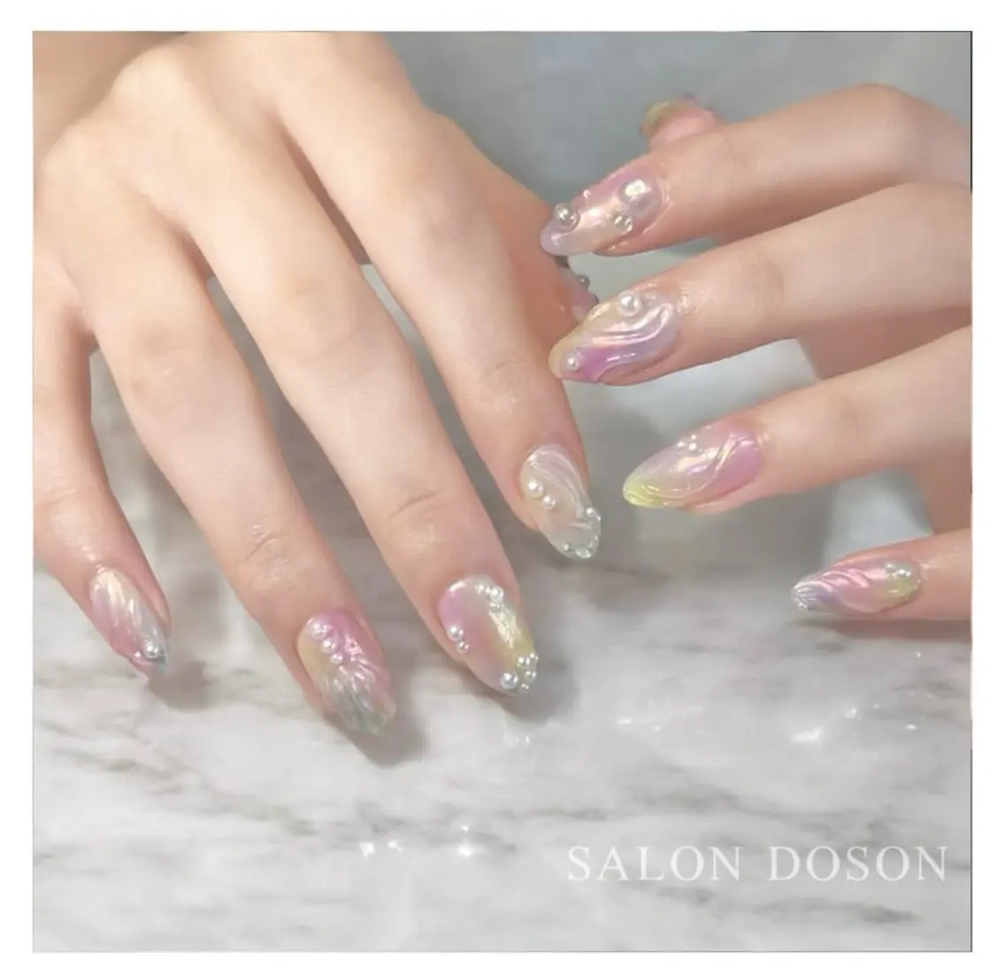 ネイル 大人のネイルサロン salonDosonのネイルデザイン