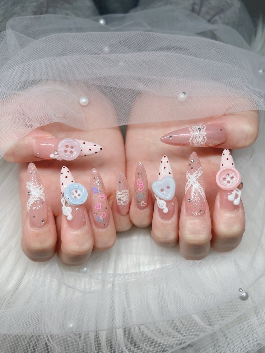 ネイル ハンドネイル Lee  Nails リーリンのネイルデザイン