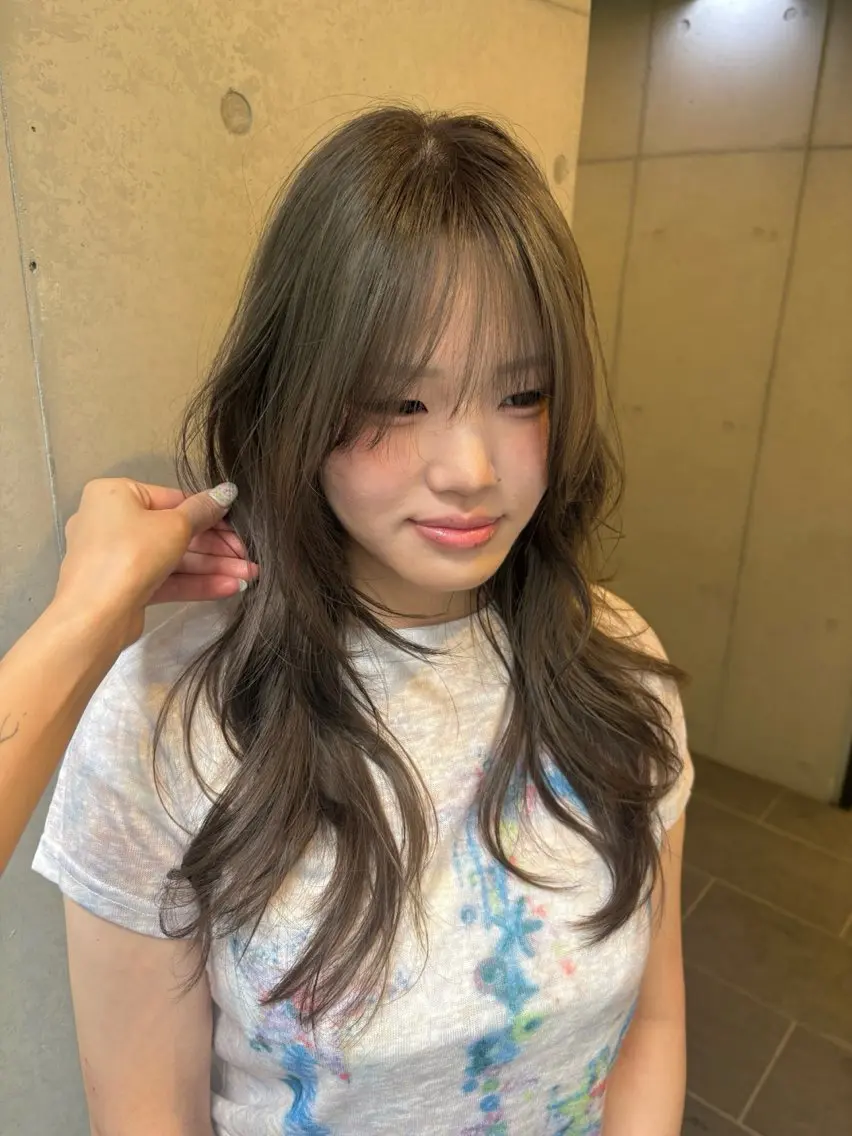 セミロング カラー カット ヘアカラー トリートメント 韓国レイヤー/透明感 カラー/RIN🎀のヘアスタイル