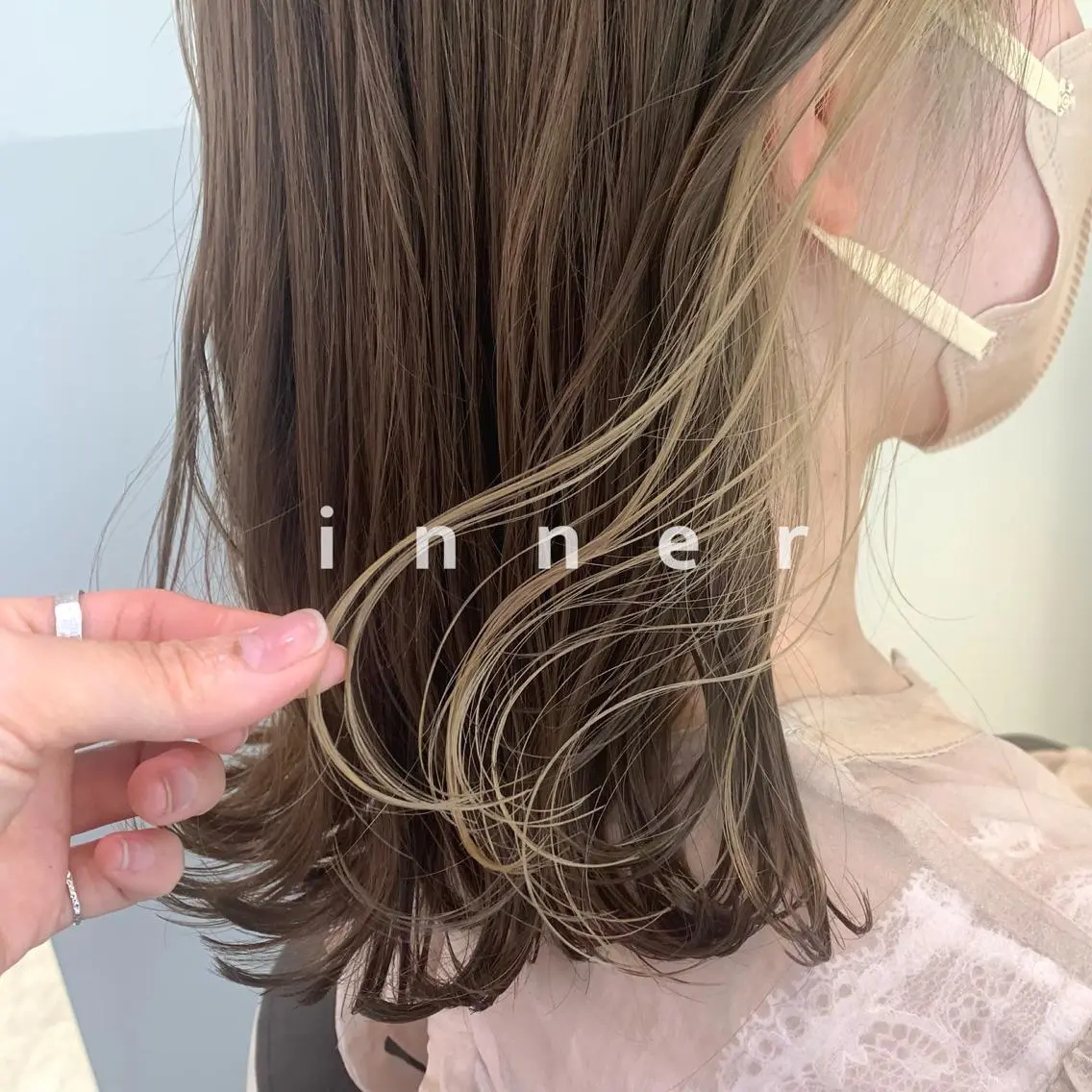ミディアム カラー RINA🧤 デザインとボブのヘアスタイル