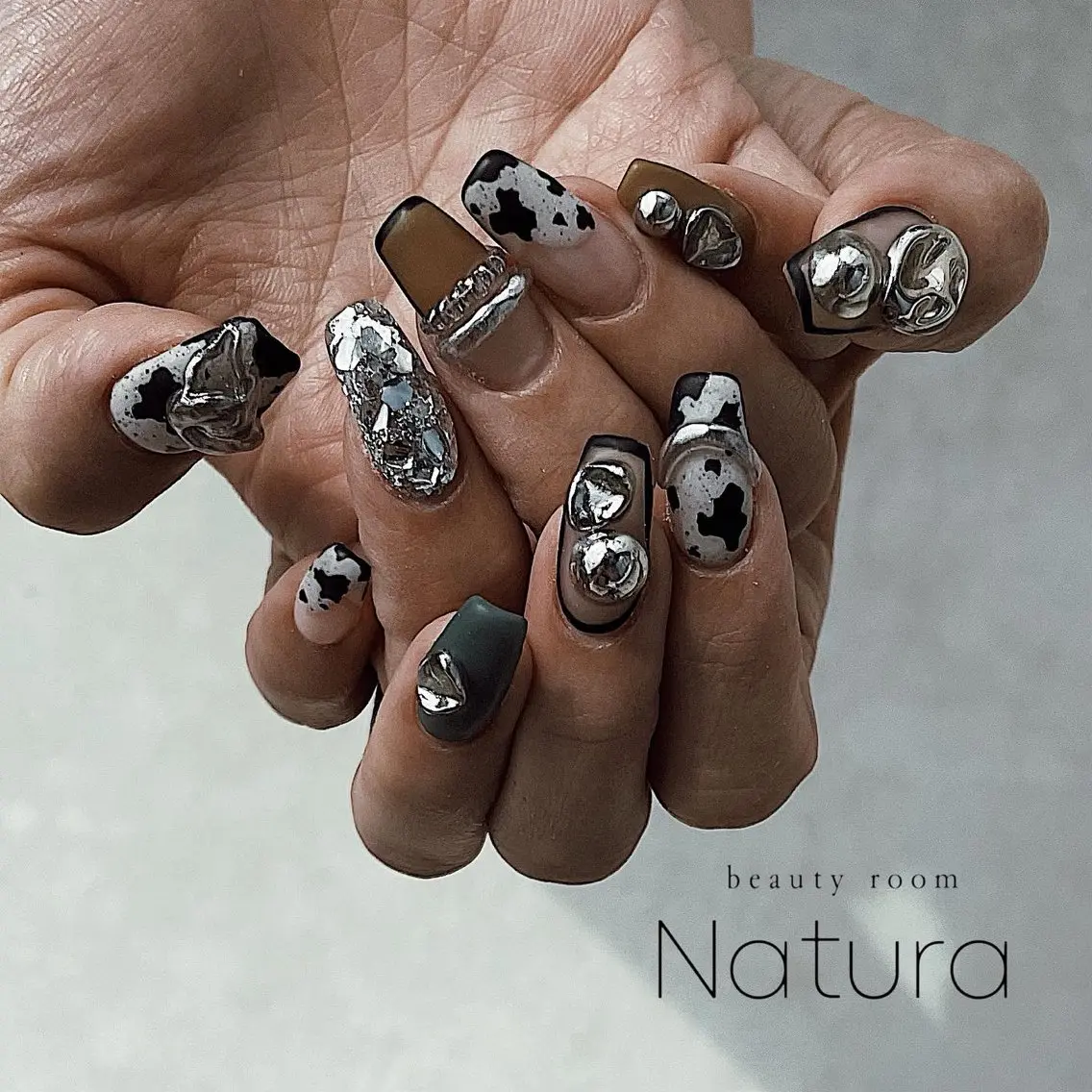 ネイル ハンドネイル beautyroom Naturaのネイルデザイン