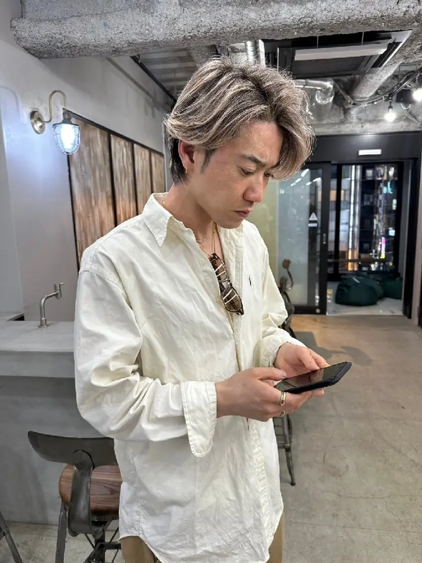 セミロング カラー パーマ ヘアアレンジ メンズ ヘアカラー トリートメント 【毛流れヘア】 人気No.1/ユウキのヘアスタイル