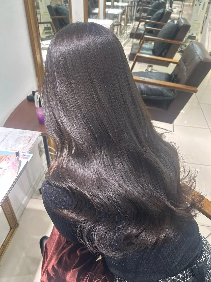ロング カラー 透明感カラー グレージュ ヘアカラー トリートメント 髪質改善艶カラー🩶 Nanako ⟡.·のヘアスタイル