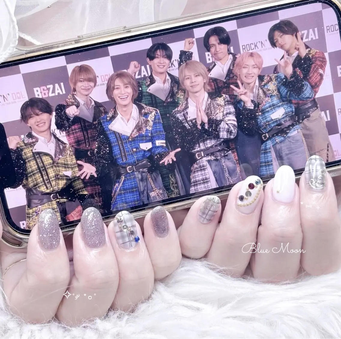 ネイル ストーンネイル ハンドネイル フットネイル ハンドケア nail salon Blue Moonのネイルデザイン
