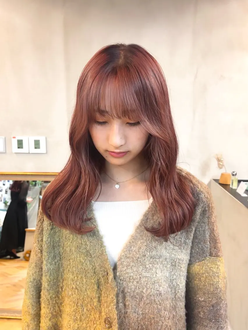 セミロング カラー ヘアアレンジ ブリーチ ena/ブリーチなし 透明感・レイヤー🎀のヘアスタイル