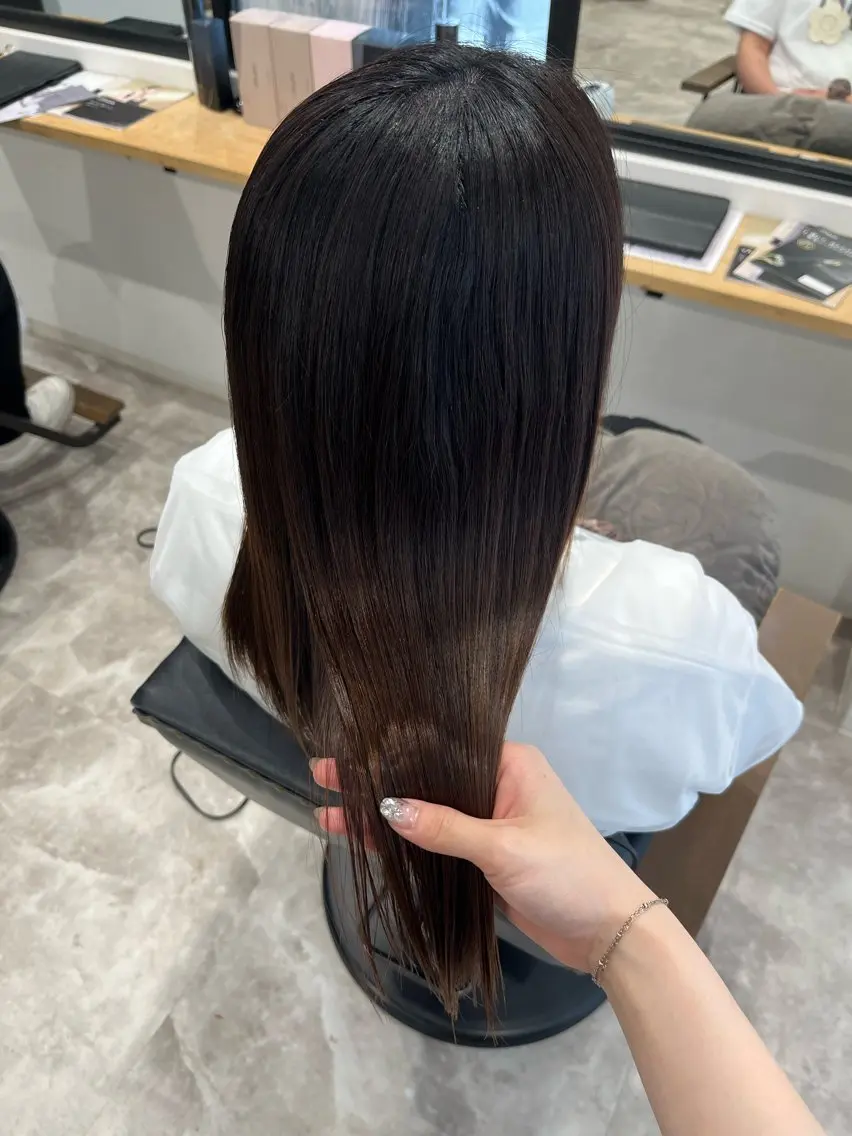 ロング 縮毛矯正 recipe la couleurりんかのヘアスタイル