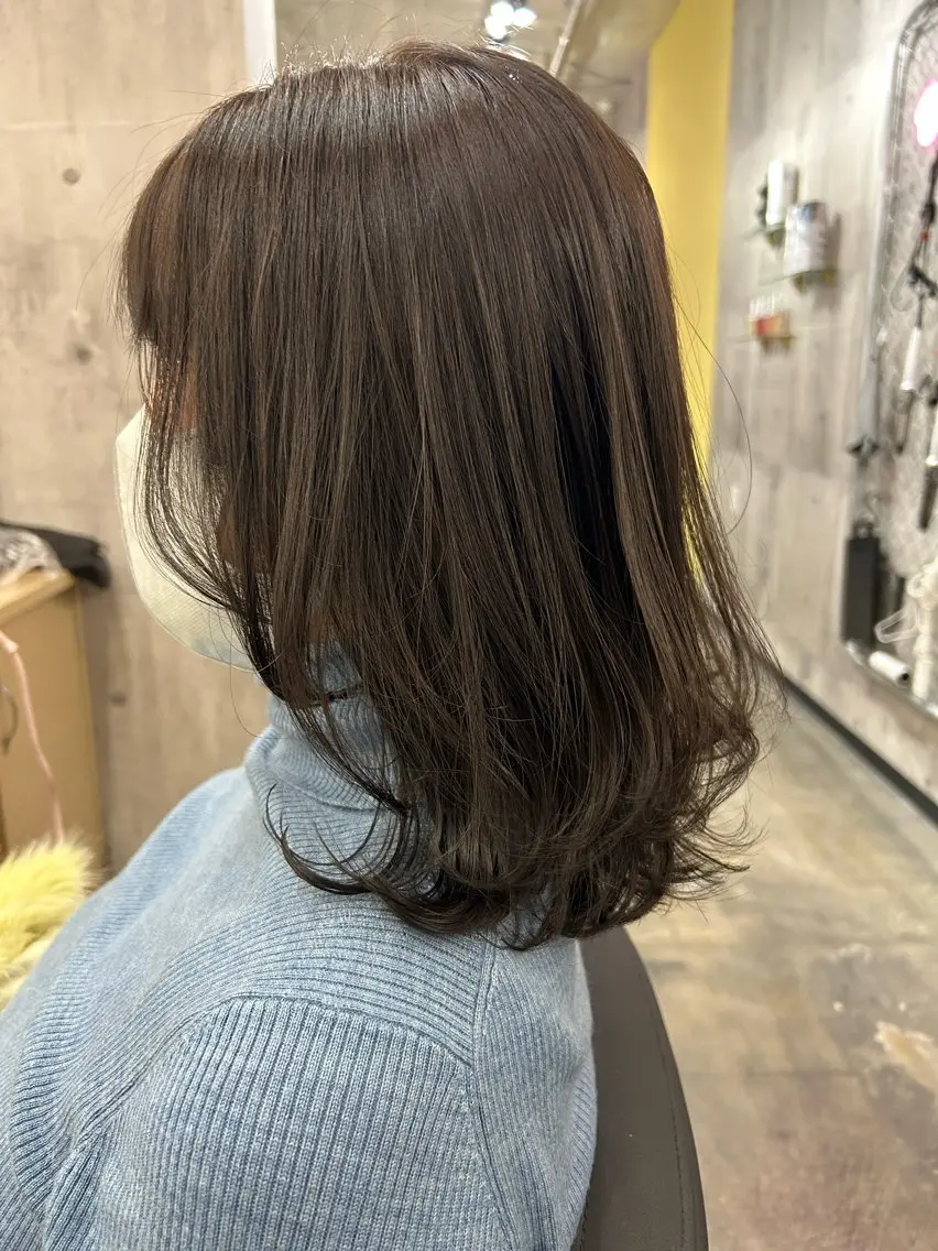 ミディアム カット ヘアカラー トリートメント sunny side 大名　りょう👸🏼のヘアスタイル