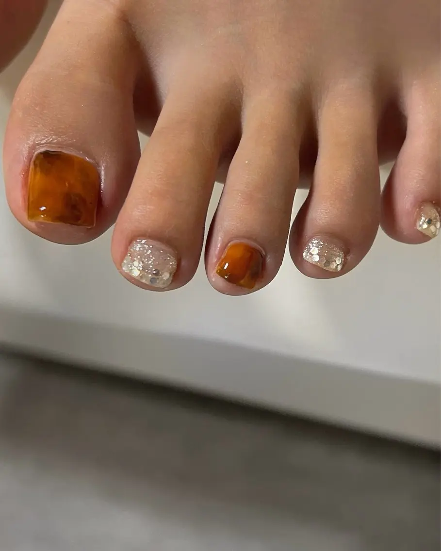 ネイル べっ甲ネイル CHITOSE 結衣のネイルデザイン
