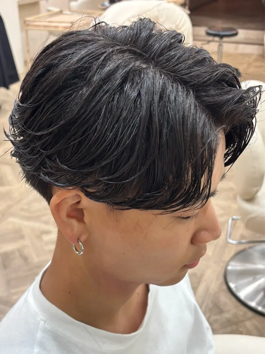 ショート パーマ メンズ フェザーパーマ メンズパーマ カット パーマ トリートメント パーマ職人DAIKI ツイスパ/波巻きのヘアスタイル