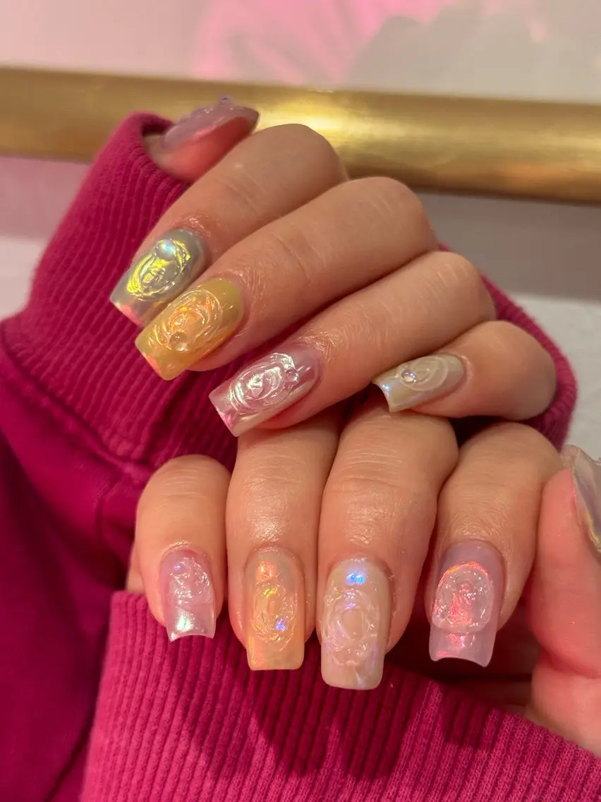 ネイル アートネイル オーロラネイル チークネイル フレンチネイル ガラスフレンチ 🎀🎀YooLi Nail Salonのネイルデザイン