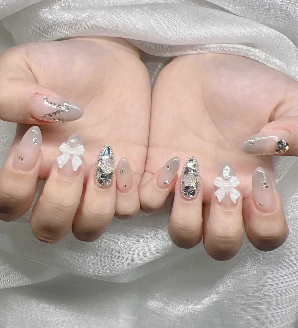 ネイル 長さ出し グラデーション キラキラネイル マグネットネイル ニュアンスネイル Lee Nails チップ長さだし専門店のネイルデザイン