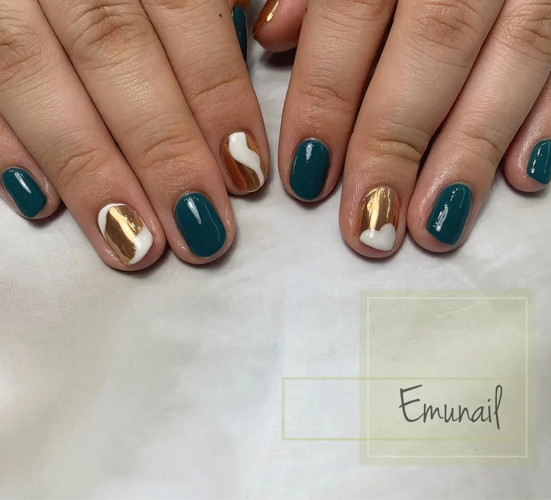 ネイル ハンドネイル Emu Nailのネイルデザイン