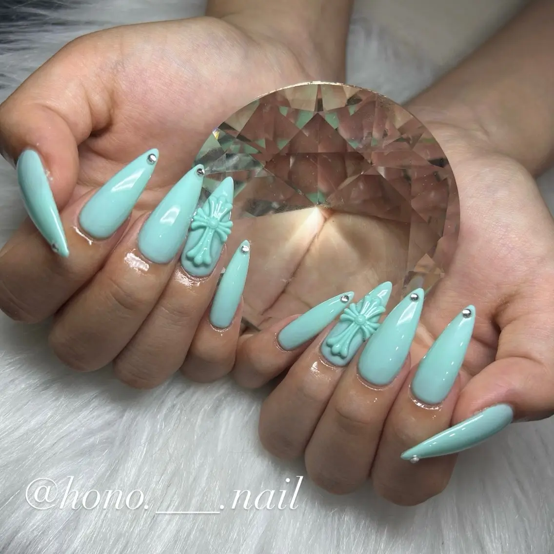 ネイル ハンドネイル NailSalo AriuMのネイルデザイン