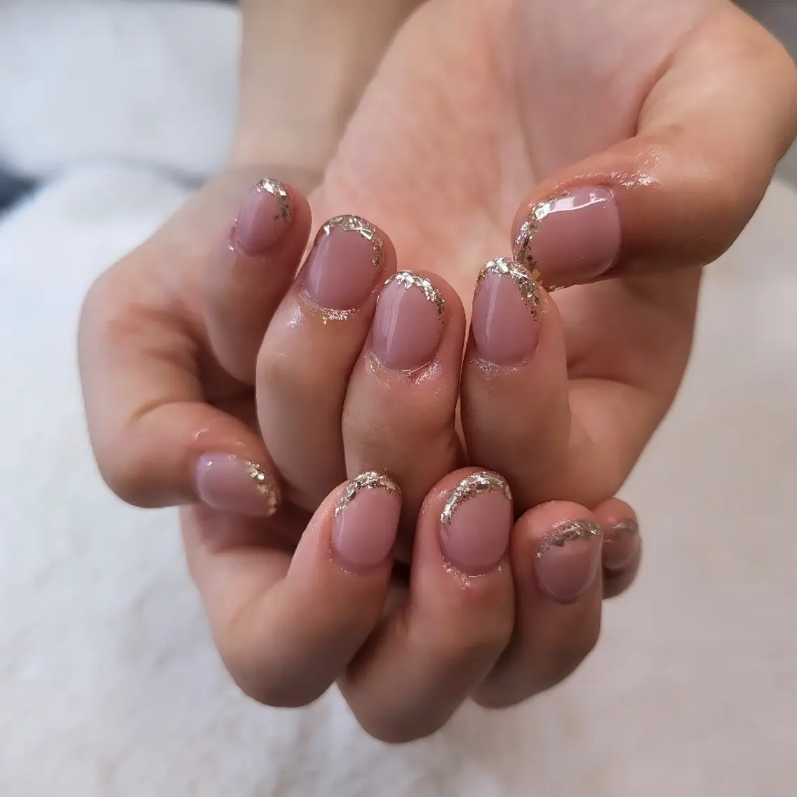 ネイル フレンチネイル ガラスフレンチ キラキラネイル ハンドネイル ハンドケア 心斎橋Salon Epokkuのネイルデザイン
