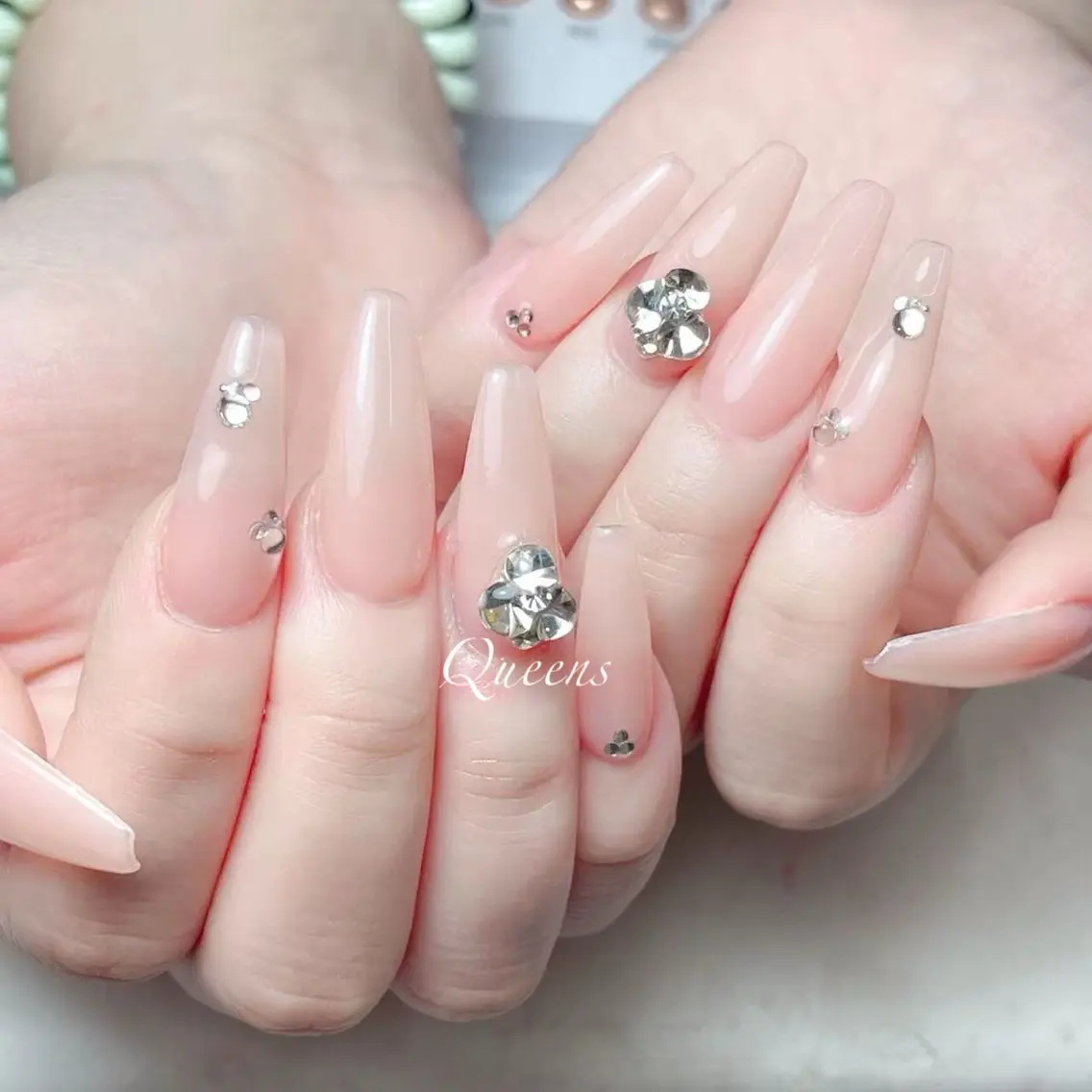 ネイル ハンドネイル Queen's ゆなのネイルデザイン