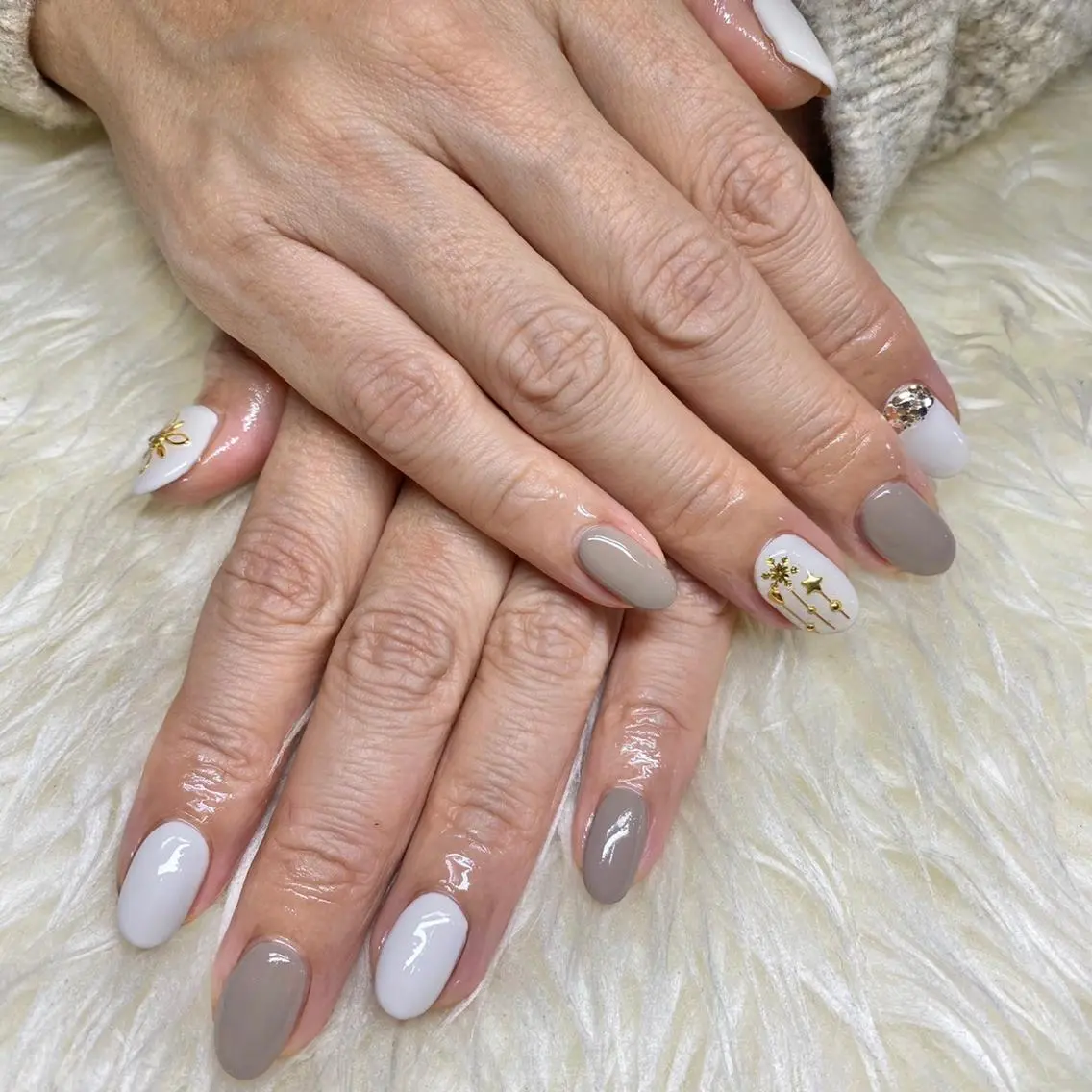 ネイル 冬ネイル クリスマス ハンドネイル Nail&eye Belire 新宿のネイルデザイン