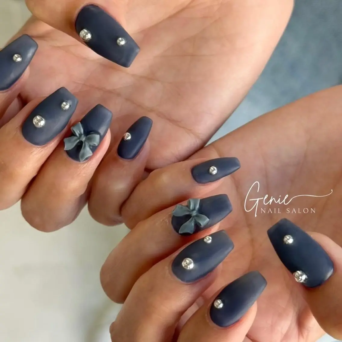 ネイル リボン ハンドネイル Nail salon Genieのネイルデザイン