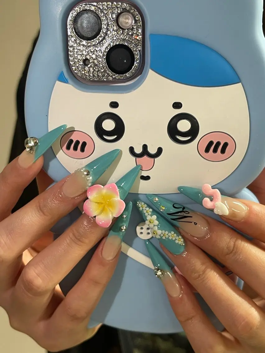 ネイル ハンドネイル NiJi Nailsのネイルデザイン
