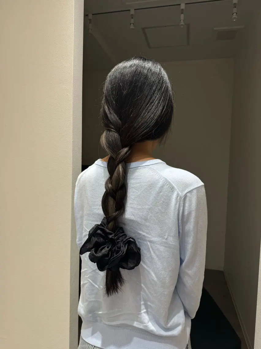 ロング カラー ヘアアレンジ 大人な抜け感レイヤー remi🖤のヘアスタイル