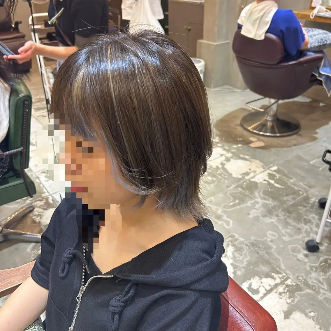 ショート カラー カット ヘアカラー トリートメント 若狭 彩花のヘアスタイル