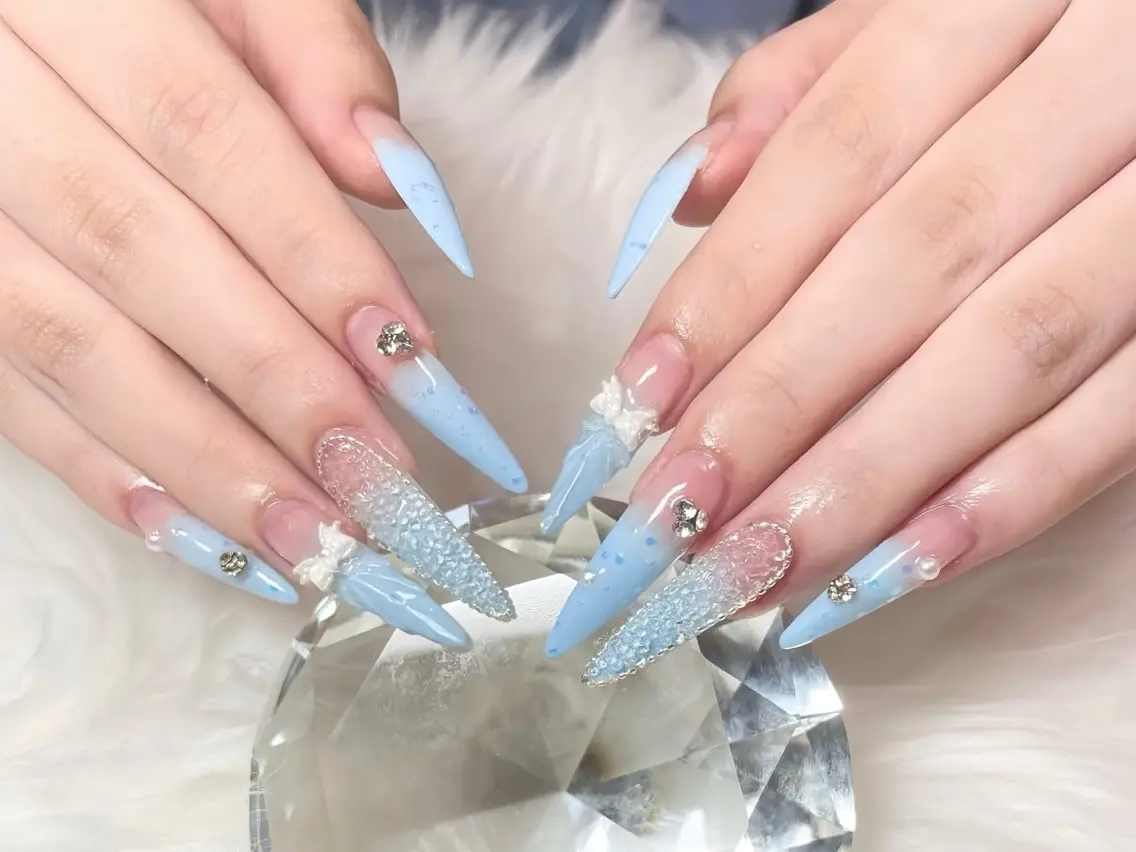 ネイル アートネイル ジェルネイル ネイルチップ Rin Nail 新大久保店のネイルデザイン