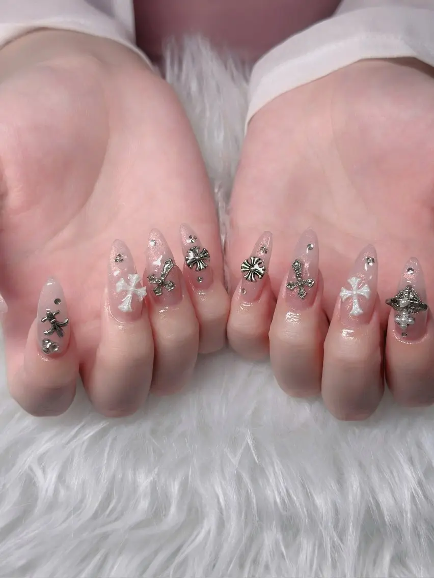 ネイル オーロラネイル フレンチネイル ジェルネイル ハロウィン 韓国ネイル ハンドネイル H.baby Nail Salonのネイルデザイン