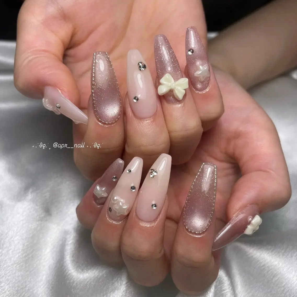 ネイル ロングネイル ハンドネイル Nailsalon apricotのネイルデザイン
