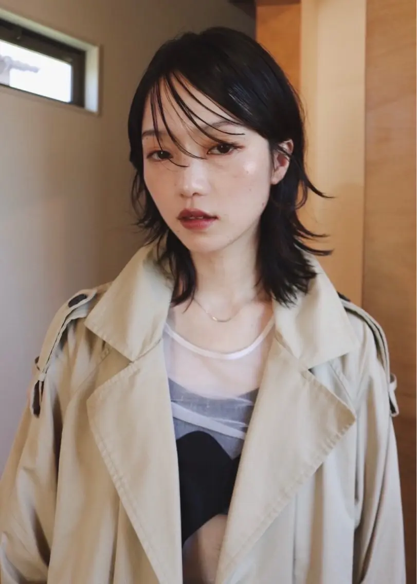 ミディアム 小林 美咲のヘアスタイル