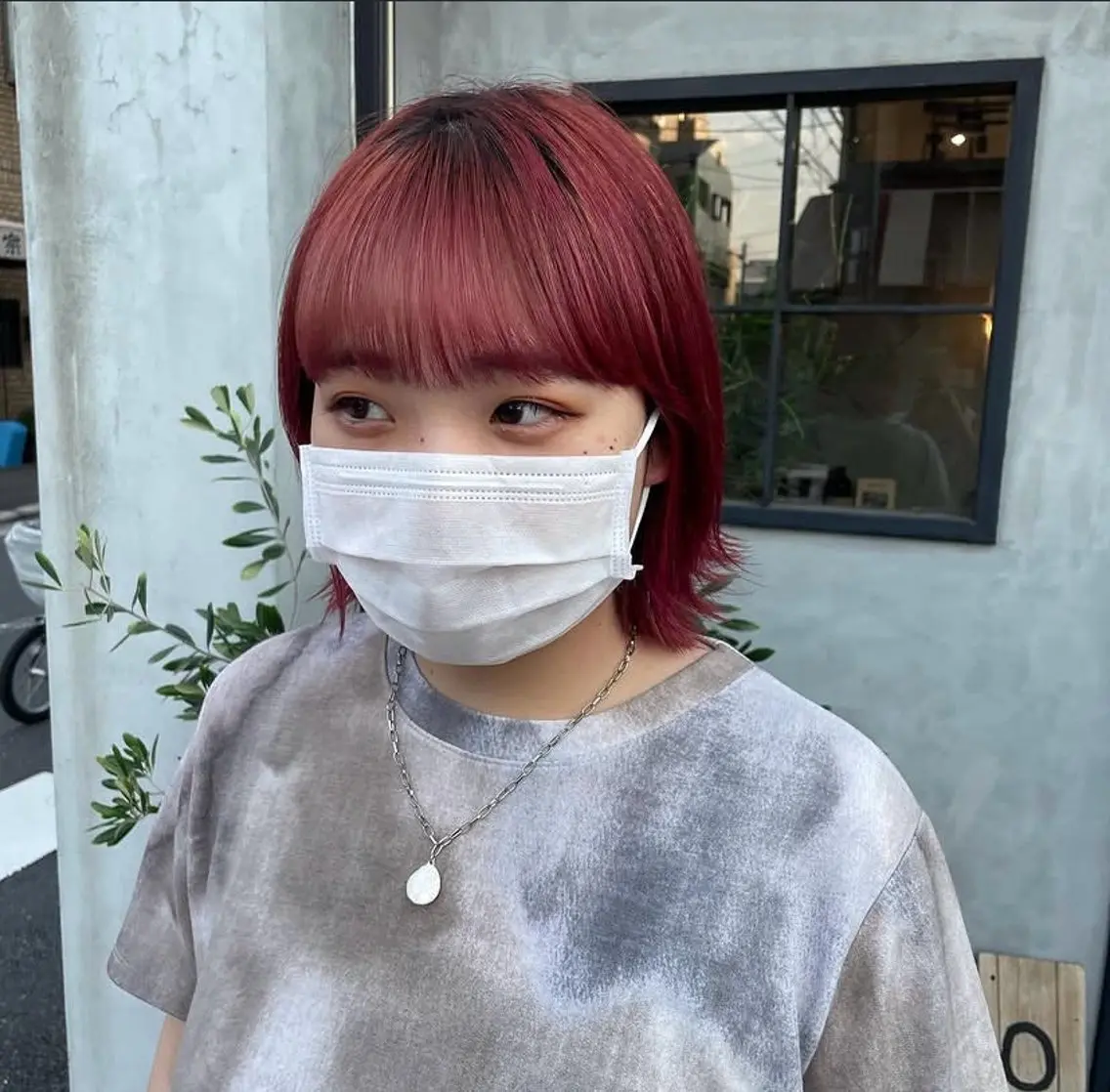 ショート カラー ひな子　江坂美容室 カラーモデルのヘアスタイル