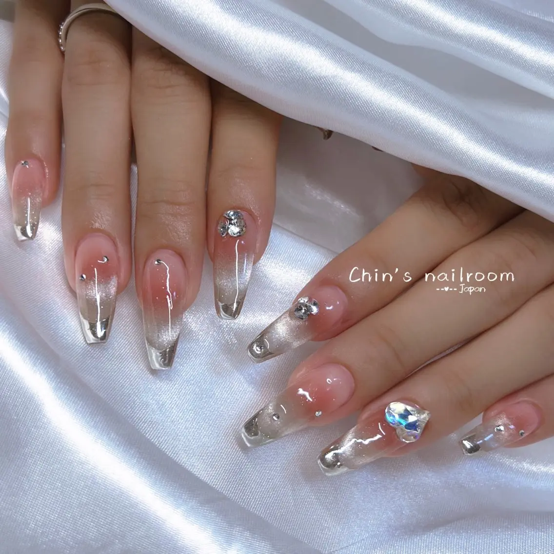 ネイル チークネイル フレンチネイル ミラーネイル ハンドネイル ハンドケア Kawaii ChibaNailのネイルデザイン