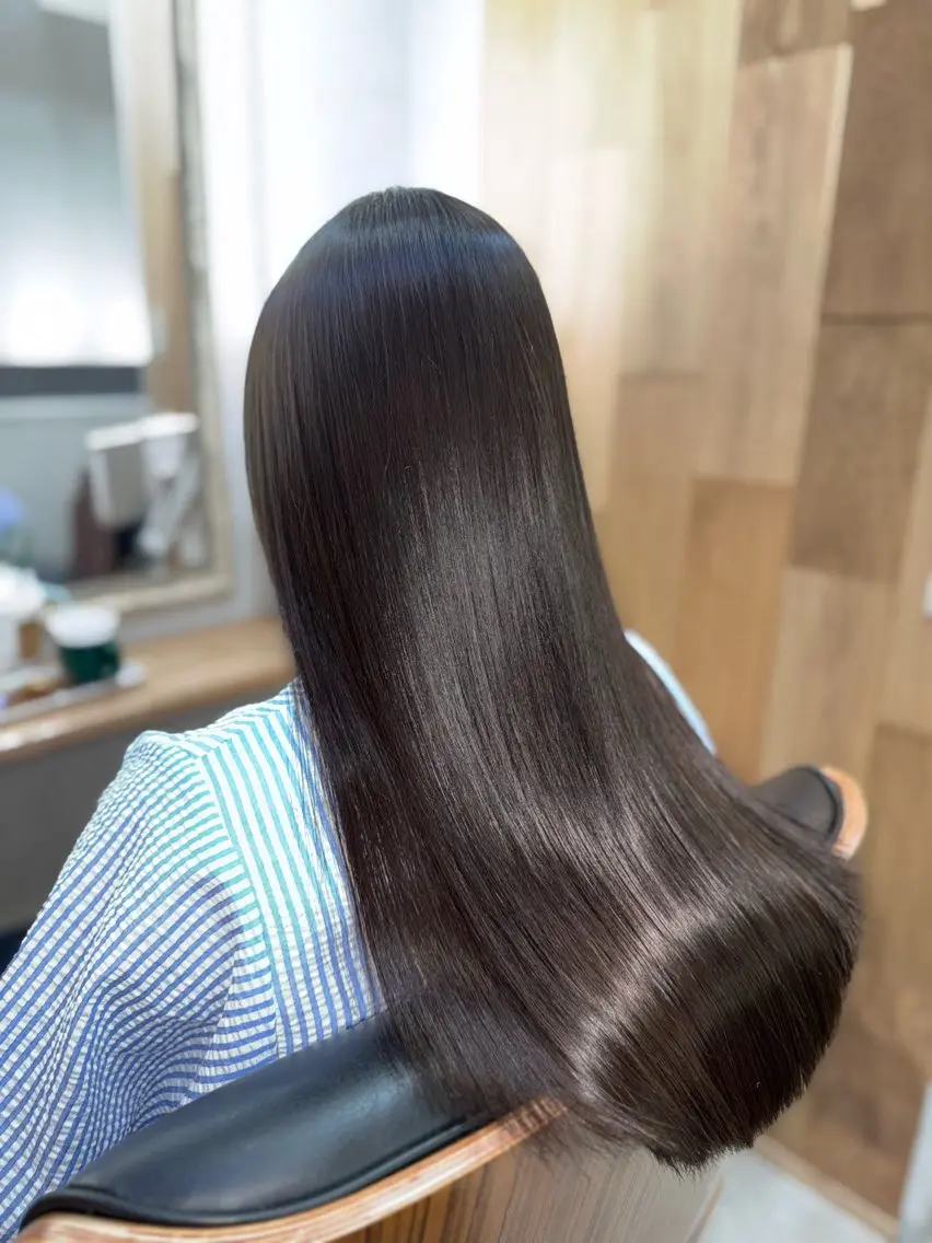 ロング カラー アディクシーカラー トリートメント 多賀 順平のヘアスタイル